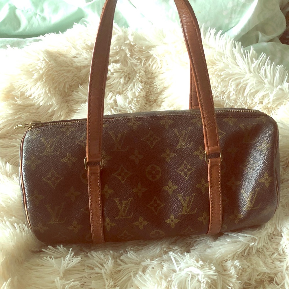 👜 SOLD Authentic vintage LV papillon